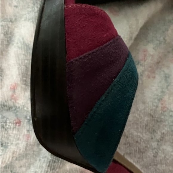 Qupid Peep Toe Faux Suede High Heels 6 1/2 - Picture 3 of 9
